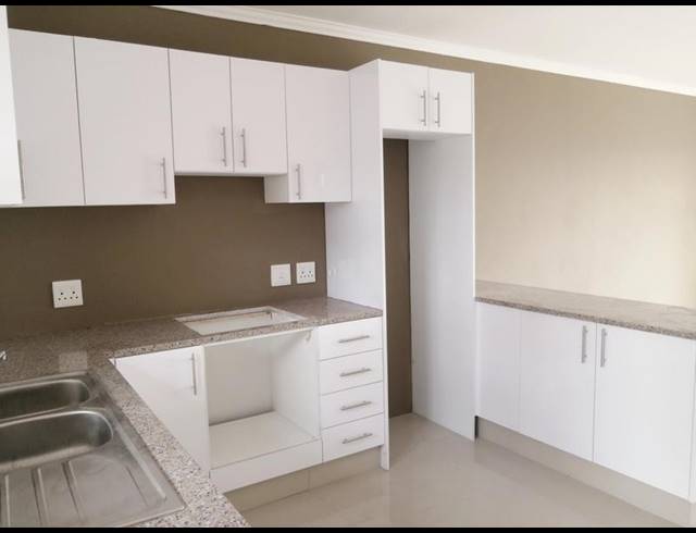 2 BEDROOM PROPERTY TO RENT IN BLUFF